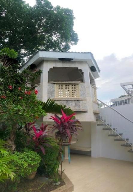 Deluxe Villa Leah Natural Hotspring Resort Calamba  Exterior photo